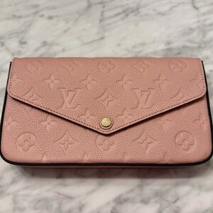 Louis Vuitton Félicie Pochette in Pink Rose Poudre Monogram Leather Never Used